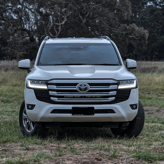 Toyota Land Cruiser 300 Series Behind-Grille Light Bar