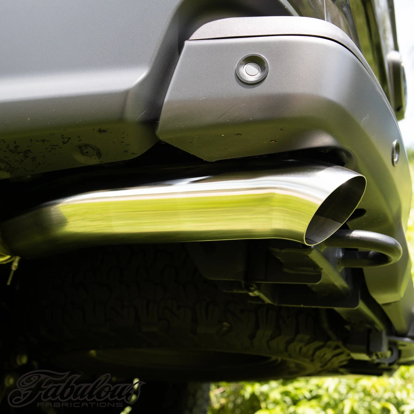 FORD RANGER RAPTOR TWIN EXHAUST AND STANDARD INLET AIRBOX COMBO