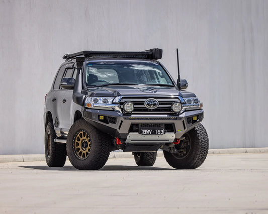 IRONMAN RAID BULL BAR - TOYOTA LANDCRUISER 200 SERIES