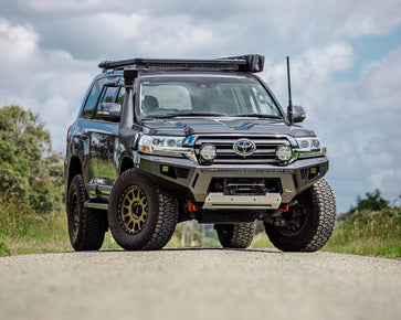 IRONMAN RAID BULL BAR - TOYOTA LANDCRUISER 200 SERIES