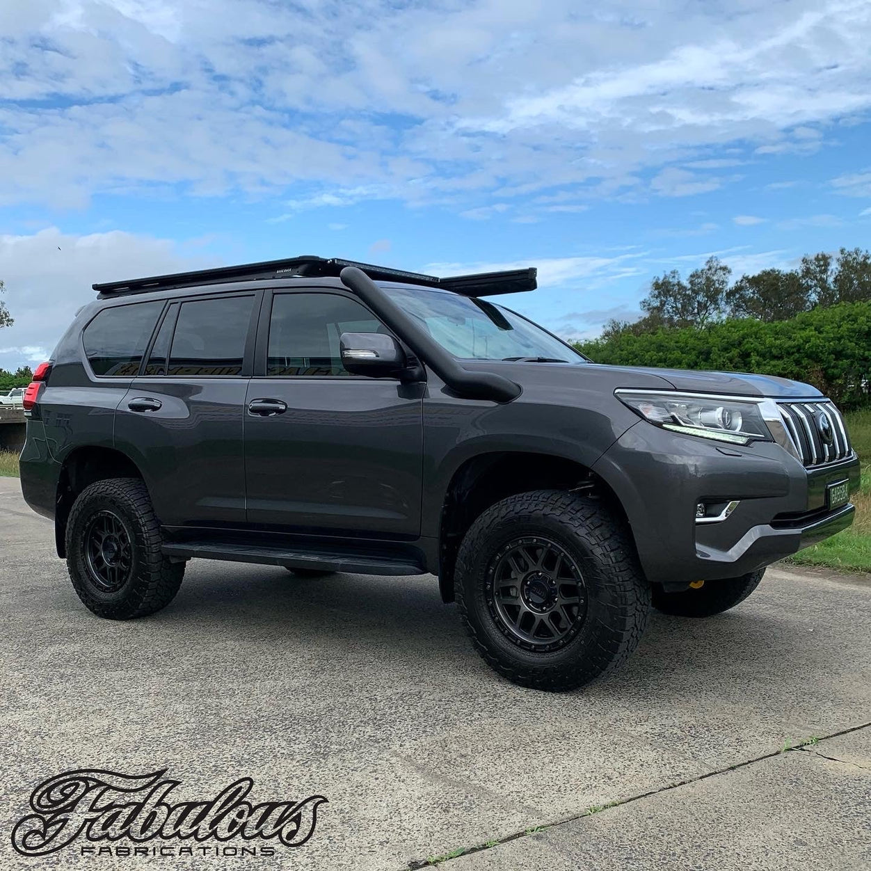 Toyota Landcruiser Prado 150 Series Mid Entry Stainless Snorkel