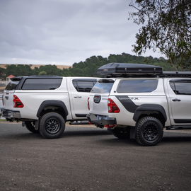 MAXLINER VENTURE CANOPY (TWO-TONE COLOUR) TO SUIT DUAL CAB TOYOTA HILUX (2015-ON)