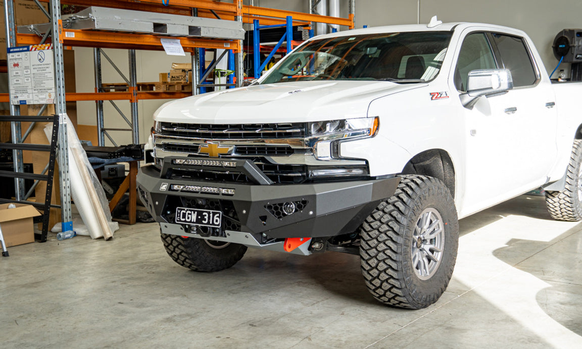 Predator bar for Chevrolet Silverado 1500 MY20, 2020 on