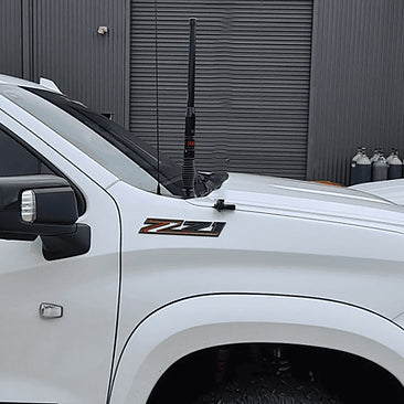 Chevrolet Silverado 1500 Bonnet Aerial UHF Antenna Bracket 2019+