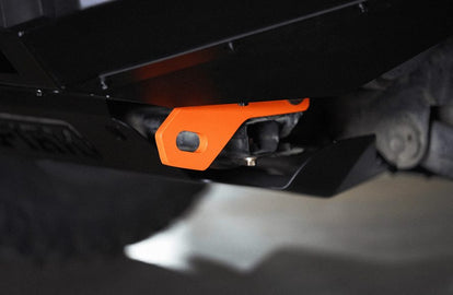 PIAK Isuzu Dmax / MU-X 17-20 Elite No Loop Bar Orange tow points