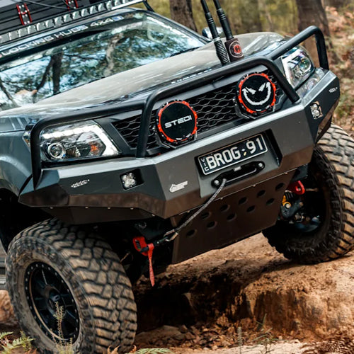 Nissan Navara NP300 Ambush Triple Hoop Bullbar